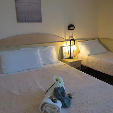 Primula Hotel 2*