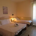 Ξενοδοχείο Primula 2*